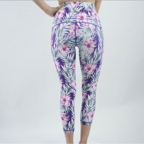 Zyia Active Women's Size S Light n Tight Hi-Rise Crop Leggings Paradise Floral - Picture 3 of 7